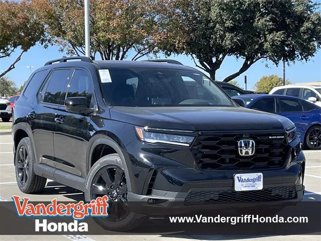 new 2025 Honda Pilot car, priced at $54,111