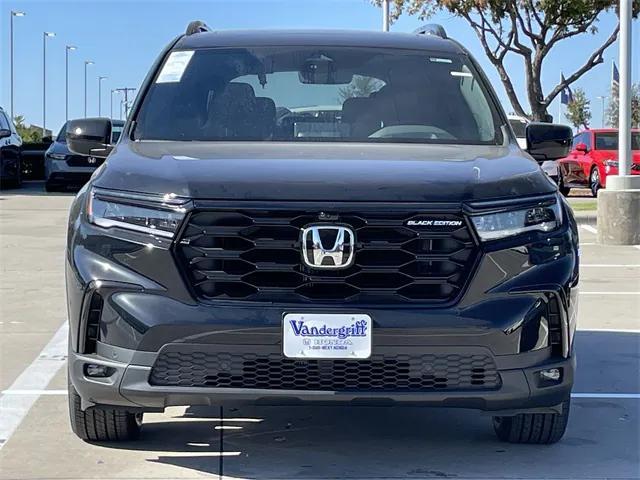 new 2025 Honda Pilot car, priced at $54,111