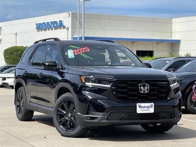 new 2025 Honda Pilot car, priced at $54,844