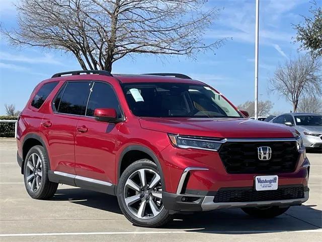 new 2025 Honda Pilot car, priced at $49,405