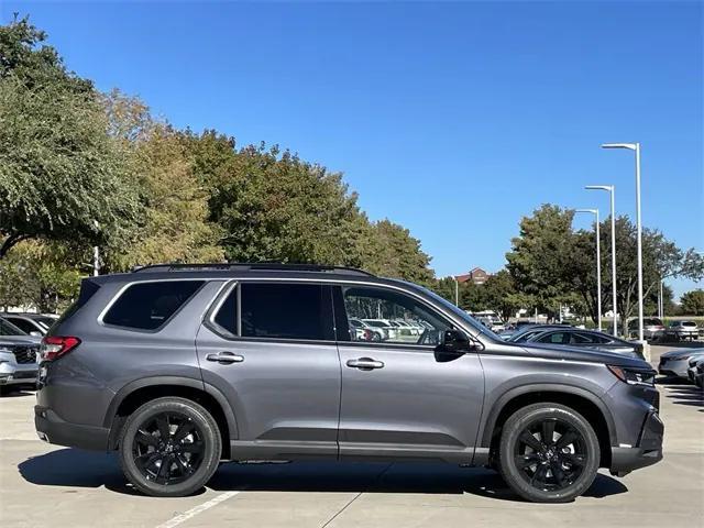 new 2025 Honda Pilot car, priced at $55,975