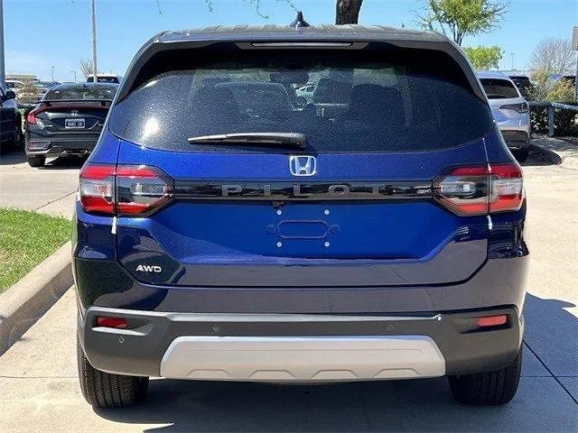 new 2025 Honda Pilot car, priced at $46,695