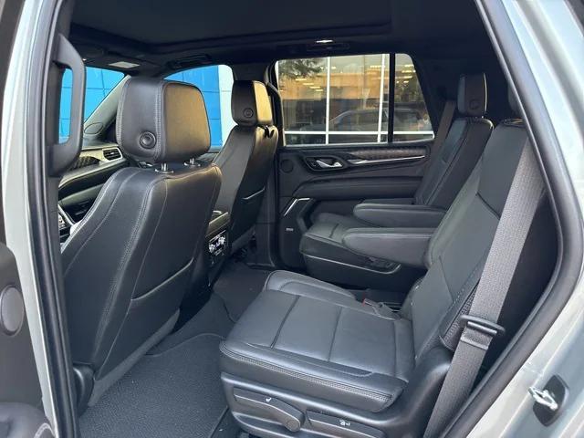 used 2023 GMC Yukon car