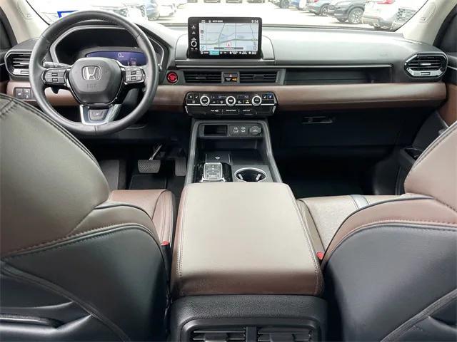 used 2023 Honda Pilot car, priced at $44,998
