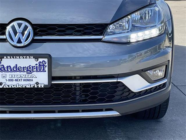 used 2019 Volkswagen Golf Alltrack car, priced at $22,222