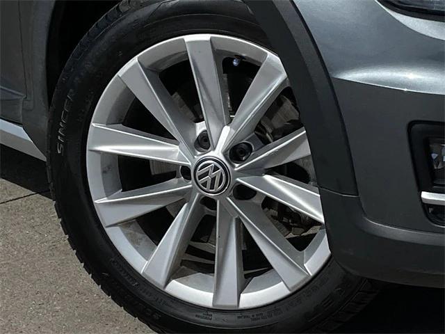 used 2019 Volkswagen Golf Alltrack car, priced at $22,222