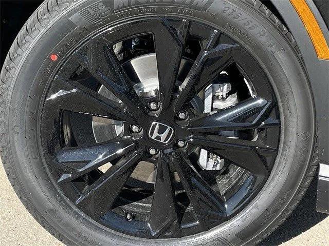 new 2025 Honda CR-V Hybrid car