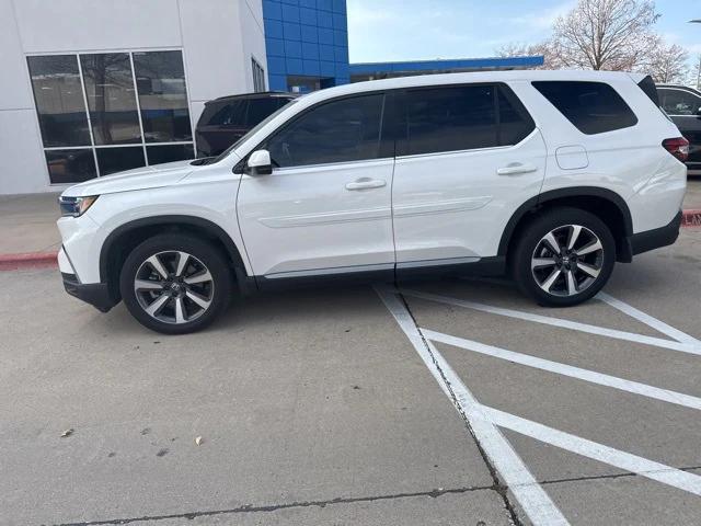 used 2024 Honda Pilot car, priced at $44,449