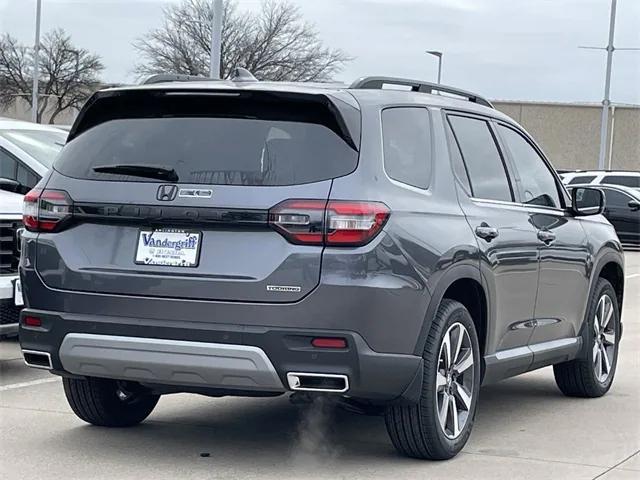 new 2025 Honda Pilot car, priced at $48,950