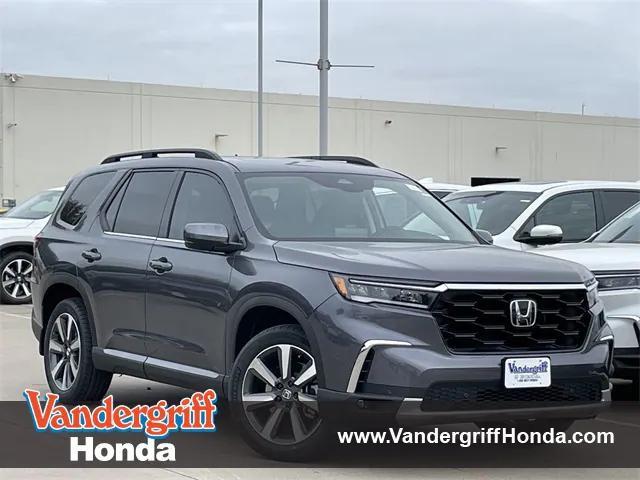 new 2025 Honda Pilot car, priced at $48,950