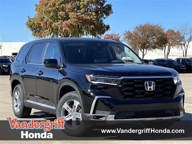 new 2025 Honda Pilot car, priced at $44,895