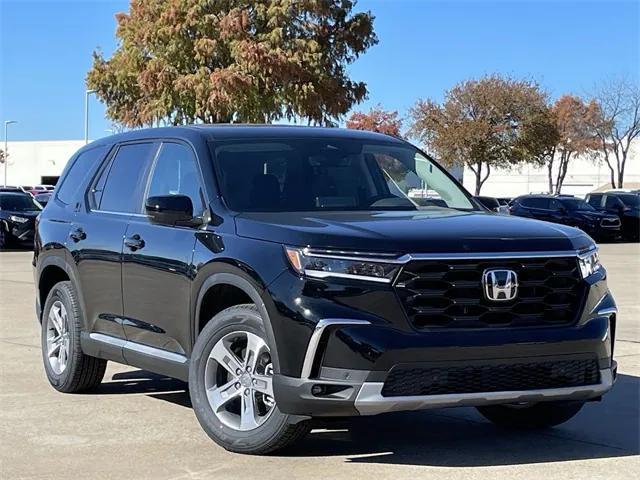 new 2025 Honda Pilot car, priced at $44,895