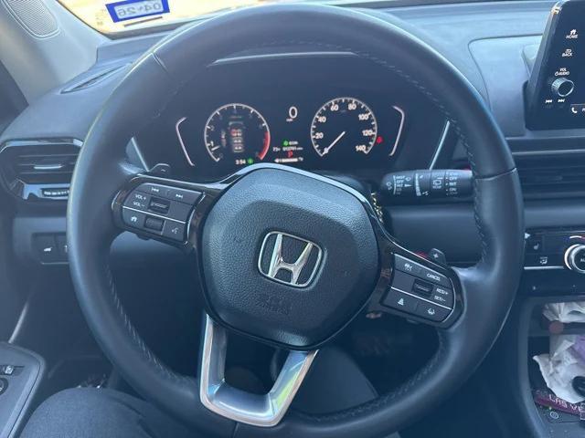 used 2025 Honda Pilot car, priced at $43,320