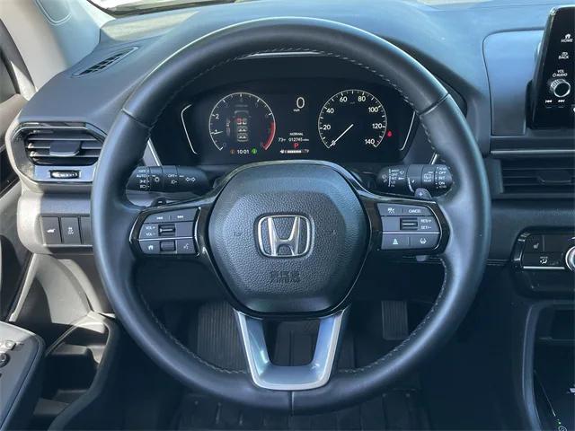 used 2025 Honda Pilot car, priced at $41,906