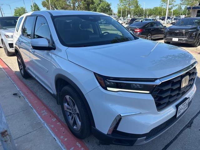 used 2025 Honda Pilot car, priced at $43,320