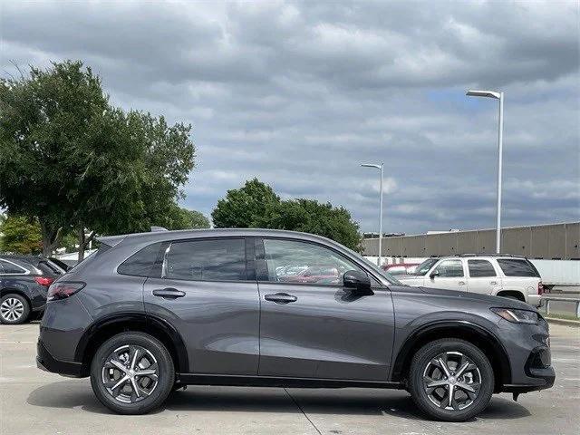 new 2025 Honda HR-V car, priced at $30,850