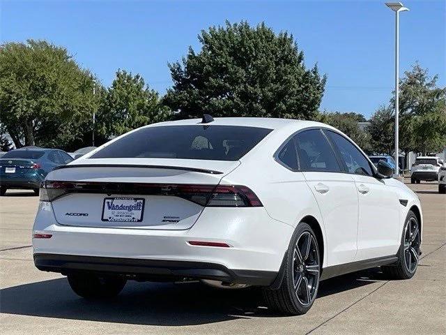 new 2025 Honda Accord Hybrid car, priced at $35,205