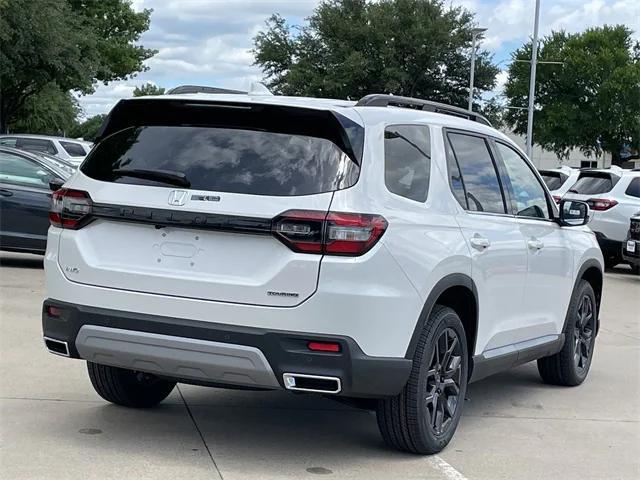 new 2025 Honda Pilot car, priced at $51,539