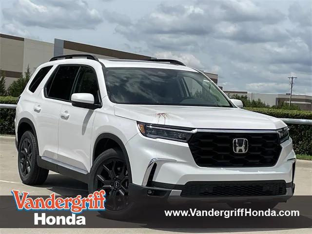 new 2025 Honda Pilot car, priced at $51,539