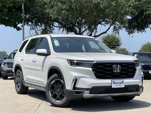 new 2025 Honda Pilot car, priced at $47,150