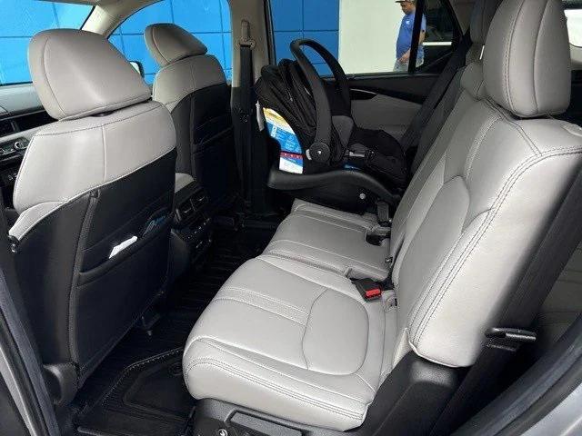 used 2025 Honda Pilot car