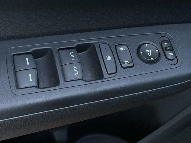 used 2024 Honda CR-V Hybrid car, priced at $34,598