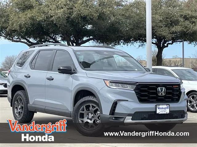 used 2024 Honda Pilot car, priced at $46,452