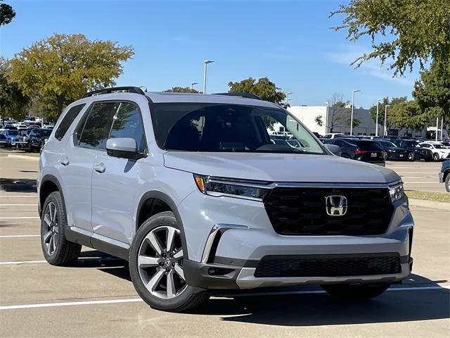 new 2025 Honda Pilot car, priced at $53,164
