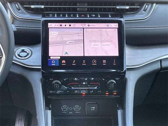 used 2024 Jeep Grand Cherokee L car, priced at $33,368