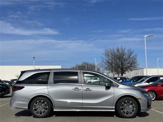 new 2025 Honda Odyssey car, priced at $48,005