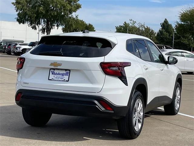used 2024 Chevrolet Trax car, priced at $18,287