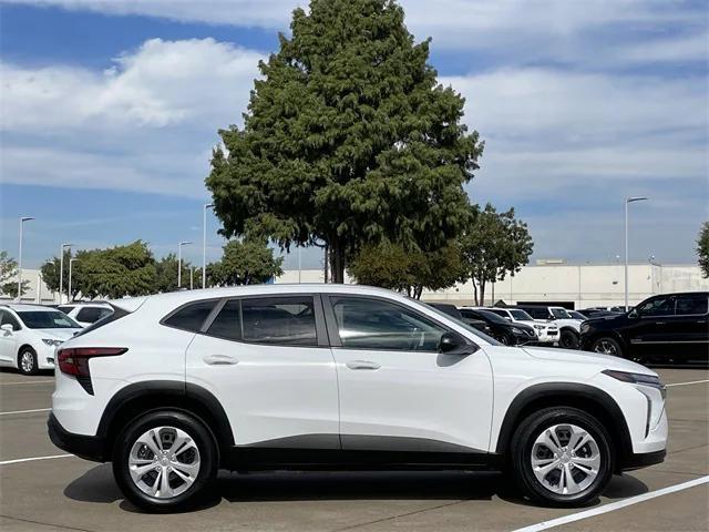 used 2024 Chevrolet Trax car, priced at $18,287