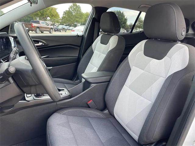 used 2024 Chevrolet Trax car, priced at $18,287