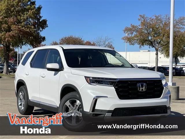 new 2025 Honda Pilot car, priced at $47,450