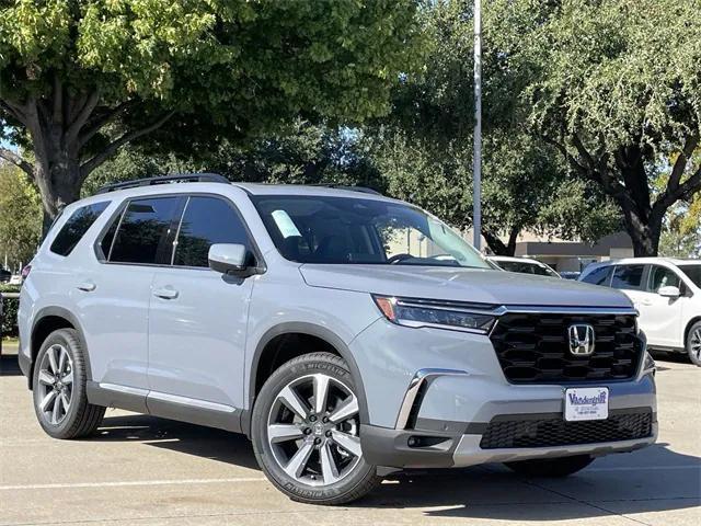 new 2025 Honda Pilot car, priced at $51,070