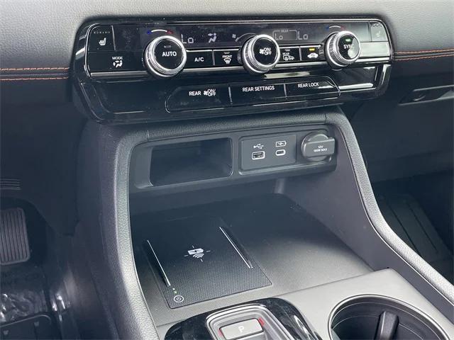 new 2025 Honda Pilot car, priced at $49,029