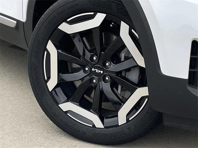 used 2024 Kia Telluride car, priced at $37,786