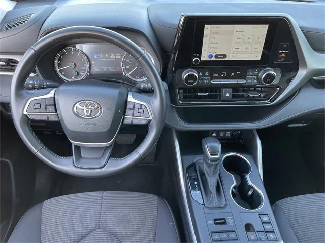 used 2024 Toyota Highlander car, priced at $48,291