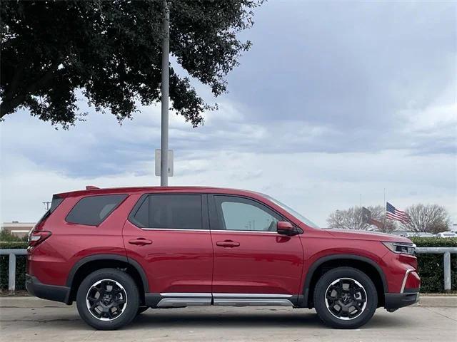 new 2025 Honda Pilot car, priced at $49,650