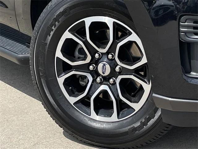 used 2024 Ford Expedition car, priced at $45,995