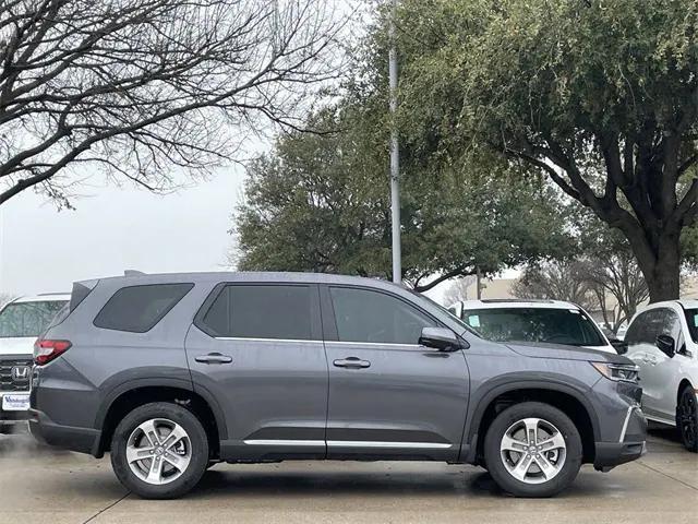 new 2025 Honda Pilot car, priced at $48,530