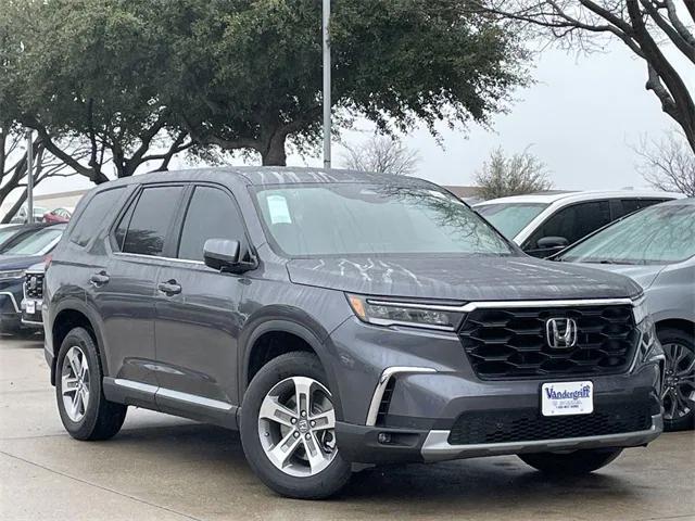 new 2025 Honda Pilot car, priced at $48,530