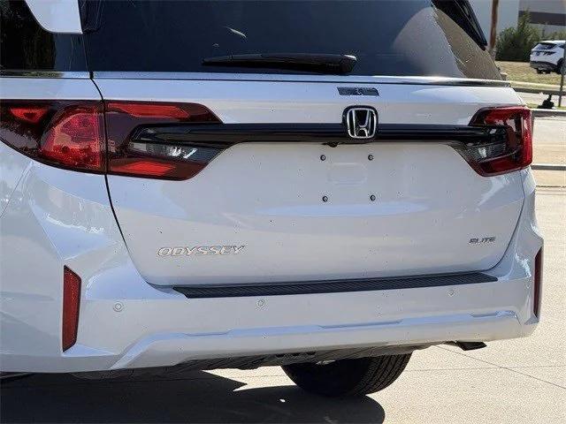 new 2025 Honda Odyssey car, priced at $53,085