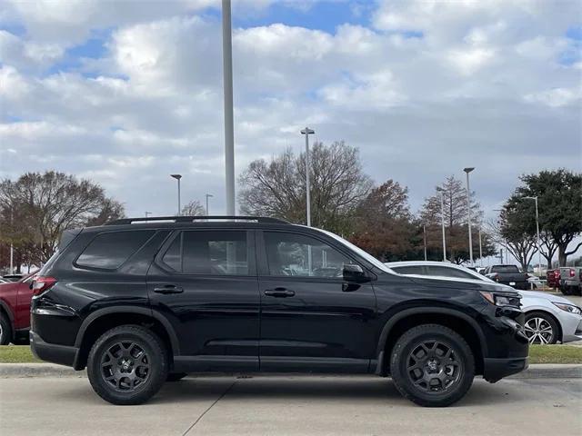 used 2023 Honda Pilot car, priced at $38,994