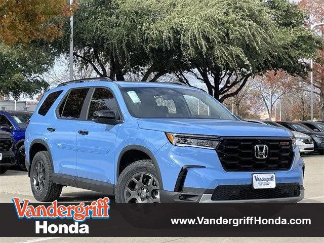 new 2025 Honda Pilot car, priced at $51,305