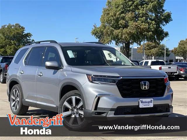 new 2025 Honda Pilot car, priced at $49,885