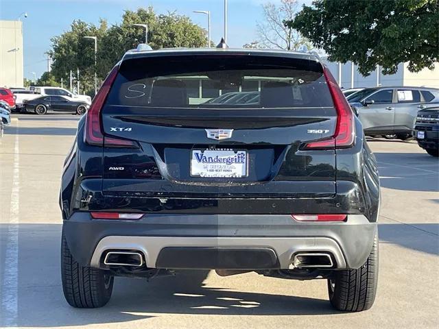 used 2022 Cadillac XT4 car, priced at $18,986