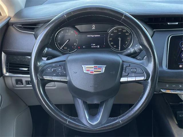 used 2022 Cadillac XT4 car, priced at $18,986