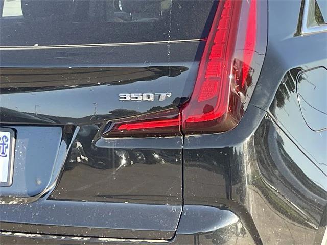 used 2022 Cadillac XT4 car, priced at $18,986