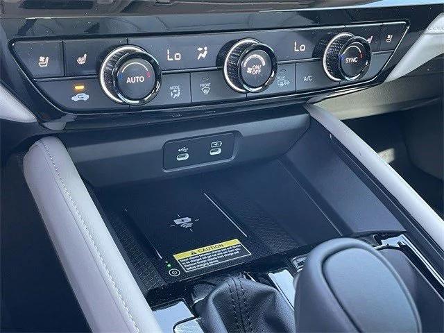 new 2025 Honda Accord Hybrid car, priced at $39,574